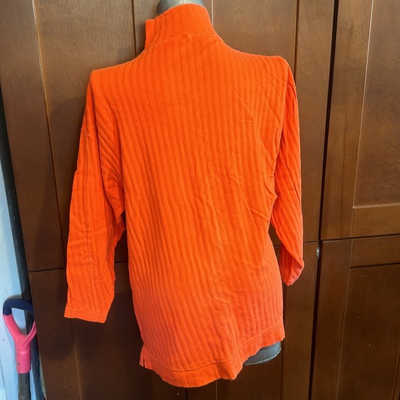 Bright orange stretchy butt covering pullover - Picture 6 of 9